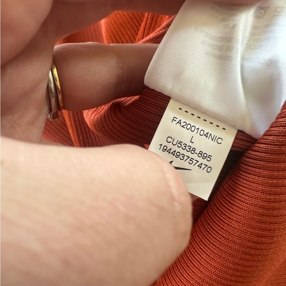 Nike Women’s Large Firewood Orange Rib Crop Tank Top Shirt - Picture 5 of 7